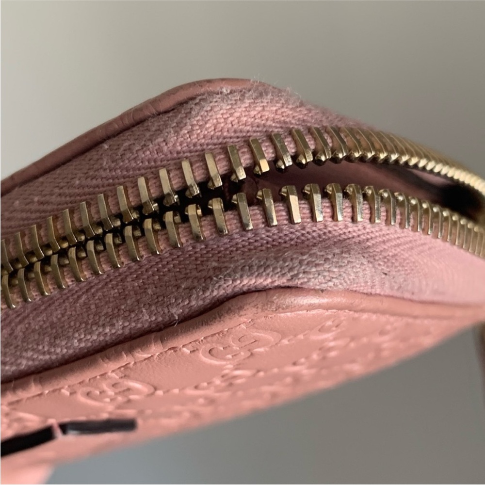 Gucci Blush Pink Embossed Wallet - Picture 5 of 5